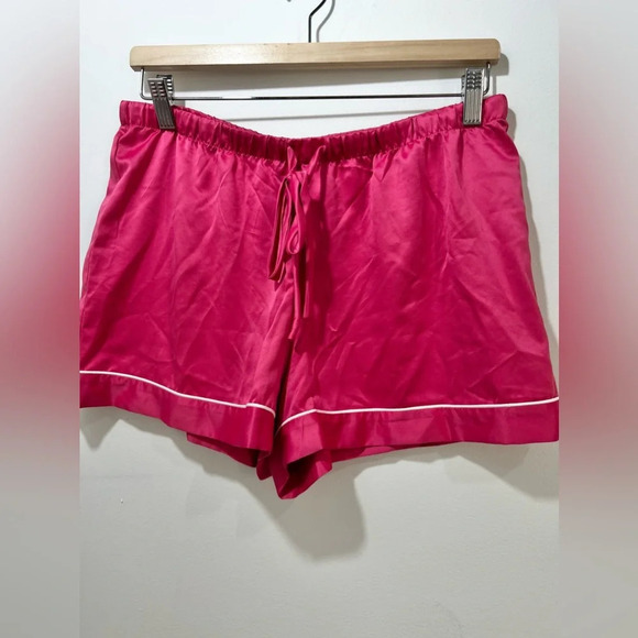 Natori Pajama satin set Size M - Picture 5 of 6